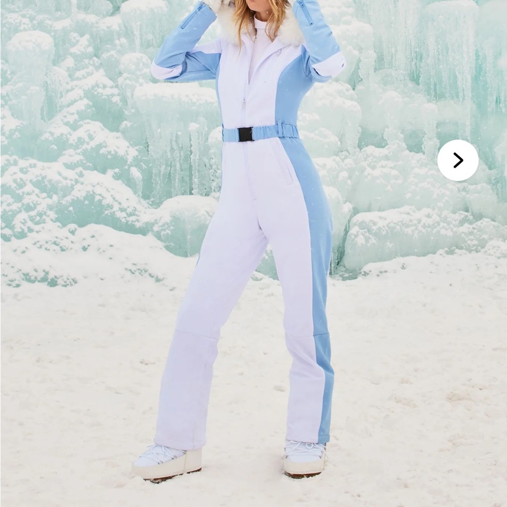 Fashion Nova Blue and White Ski Jacket